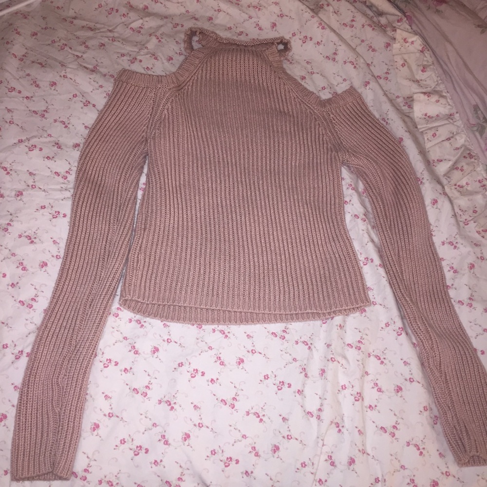 Pink Cropped Cold Shoulder Ribbed Sweater - Picture 3 of 4